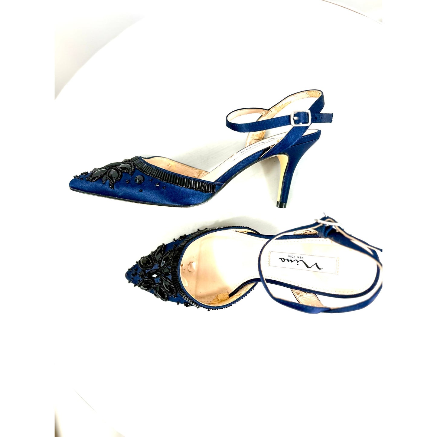 Vintage Navy Nina Heels  with black jewels Size 6M  without Box Excellent condition