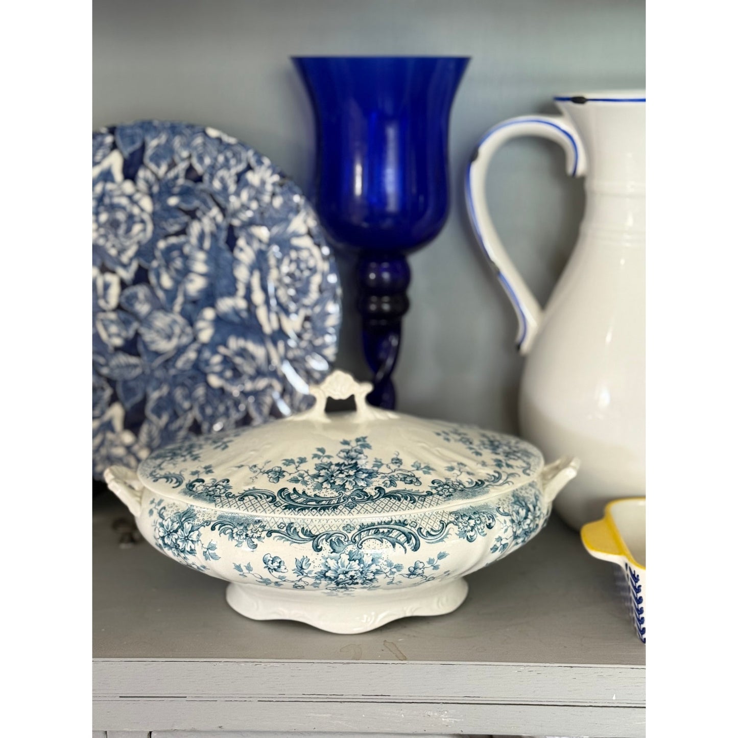 Antique  Blue Tureen W Hulme soup tureen with Lid, from Maine England, semi Porcelain
