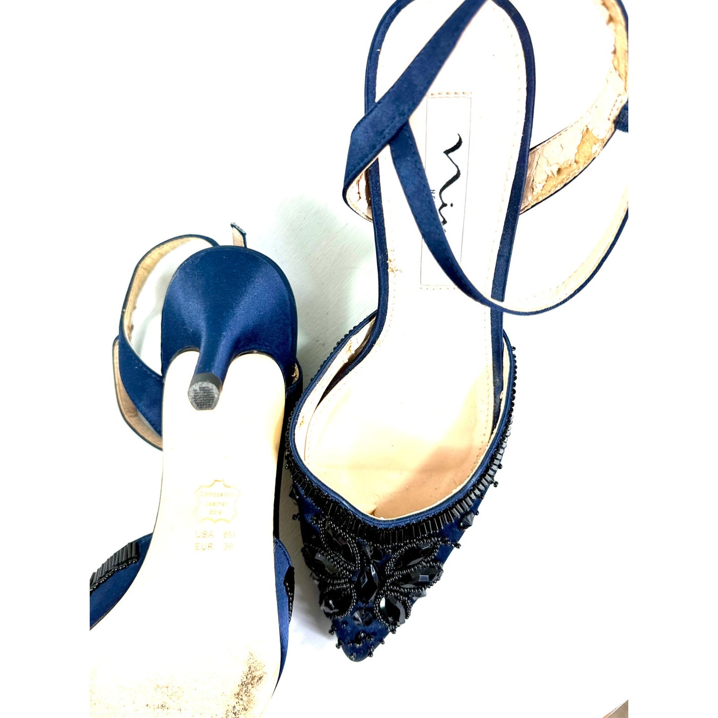 Vintage Navy Nina Heels  with black jewels Size 6M  without Box Excellent condition