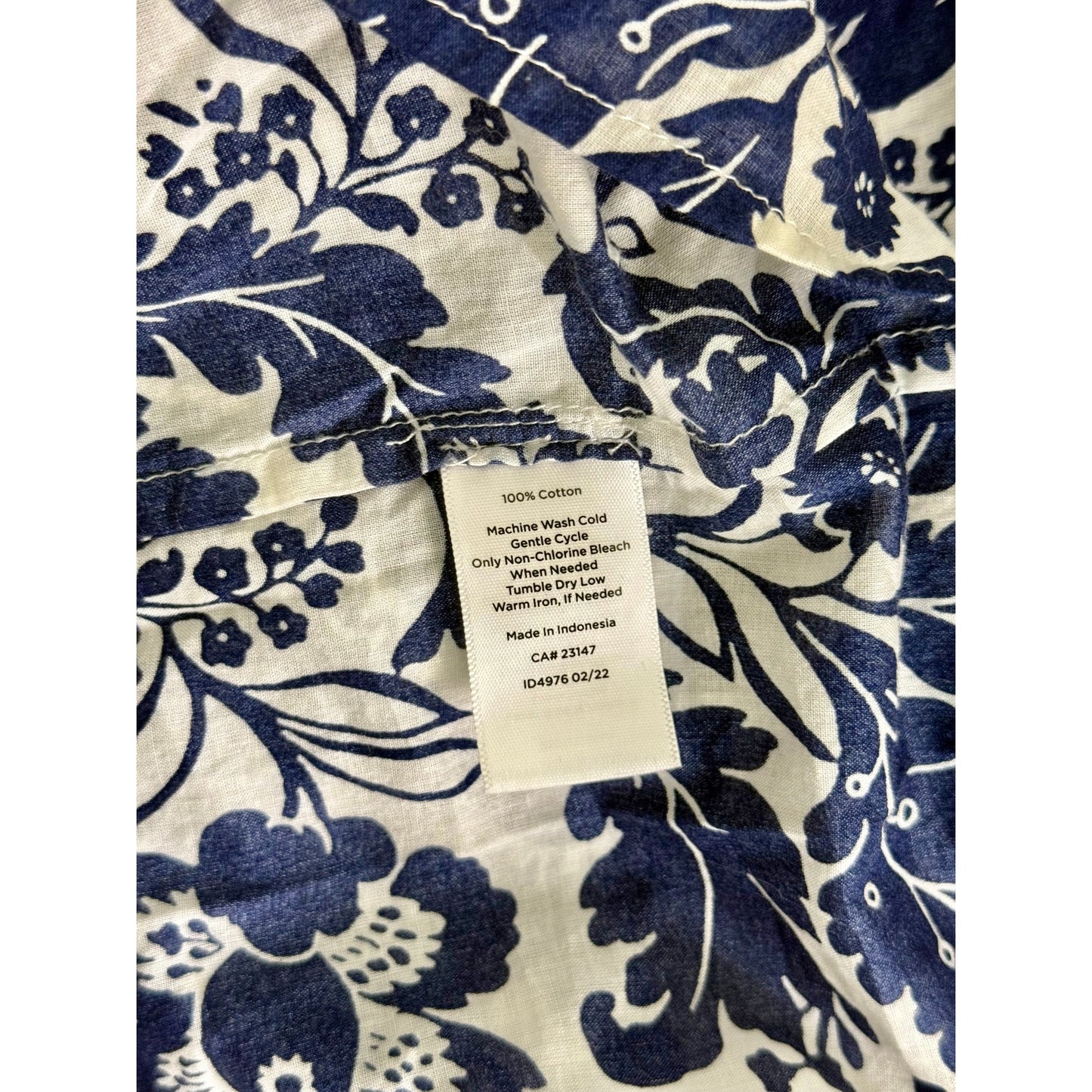 Vintage Talbots women's printed cotton lawn blue damask peasant shirt,  size M