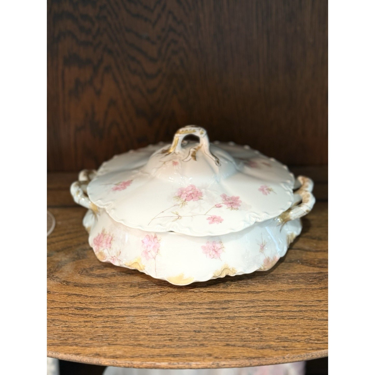 Haviland &Co M&G Limoges pink floral and gold covered bowl