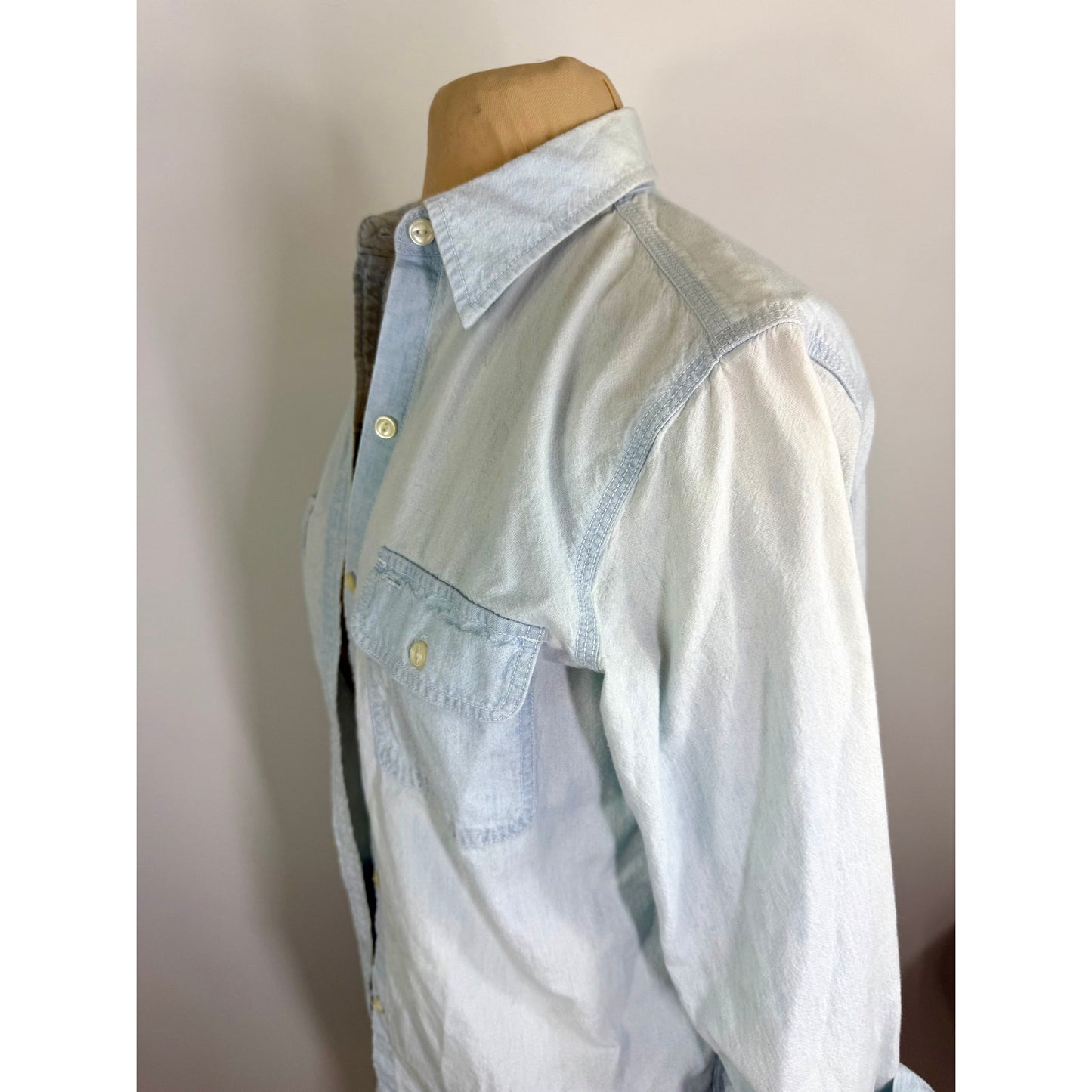 Vintage LRL Lauren Jeans CO, XS  Women's 100 cotton vintage faded chambray shirt, size XS