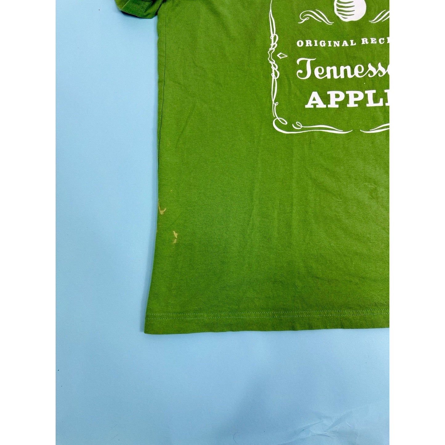 Vintage Jack Daniel’s Tennessee Apple T-shirt Size L