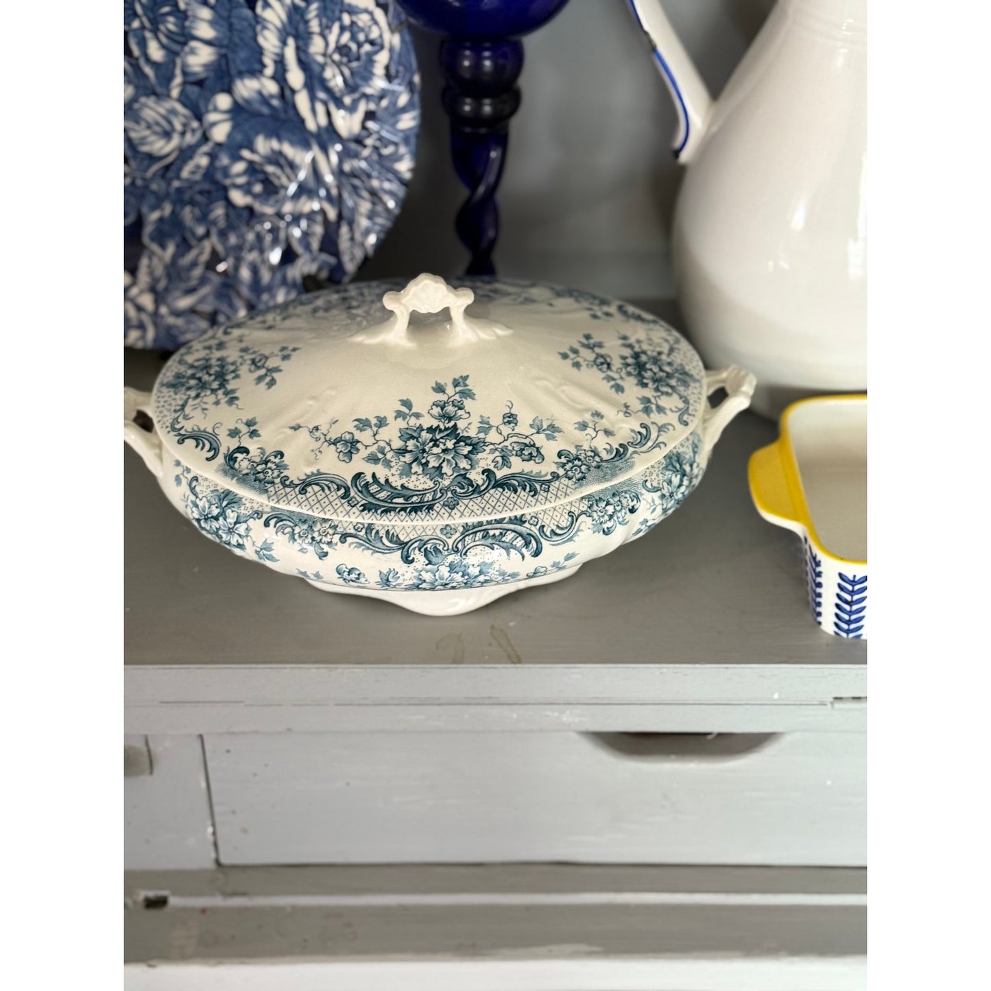Antique  Blue Tureen W Hulme soup tureen with Lid, from Maine England, semi Porcelain