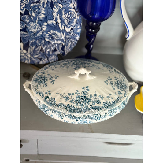 Antique  Blue Tureen W Hulme soup tureen with Lid, from Maine England, semi Porcelain