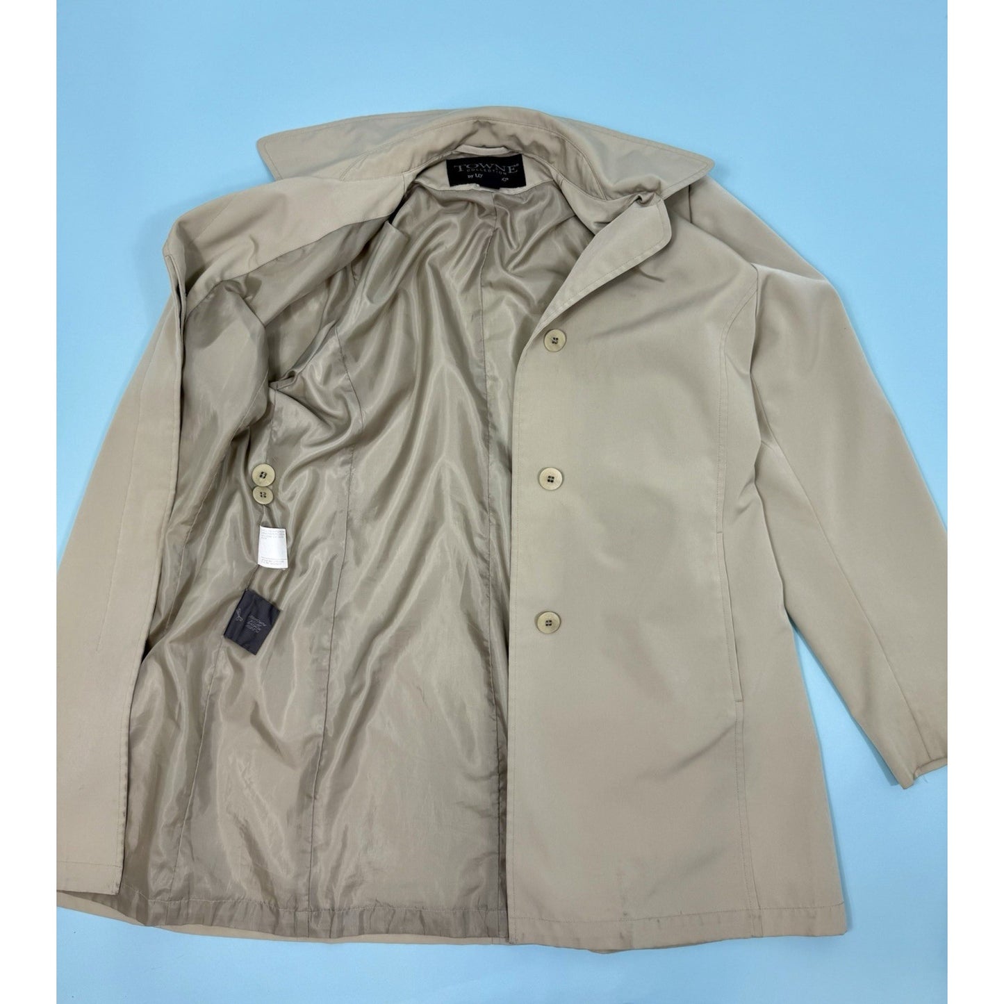 Vintage Towne by London Fog, Women's, Size L Trench Coat, Beige Button Up Jacket