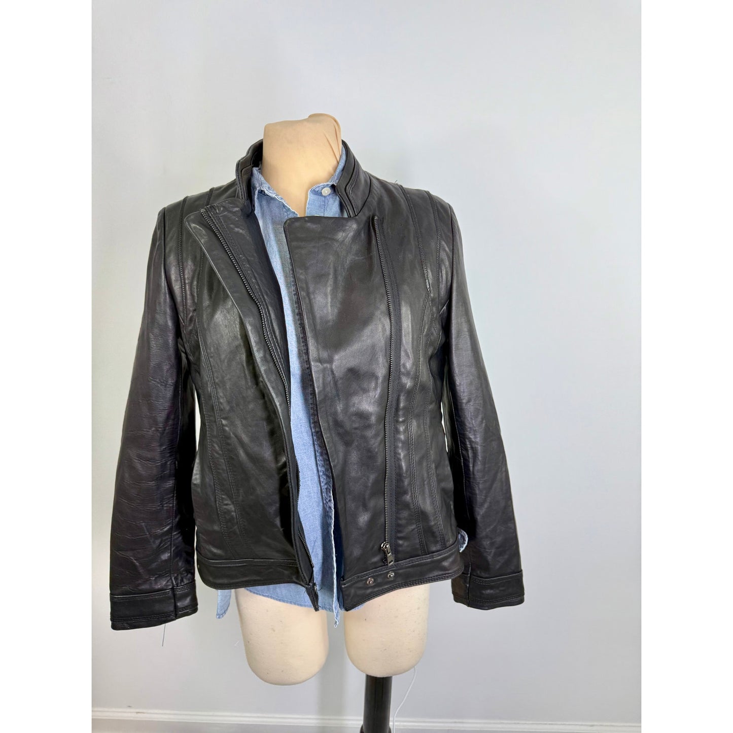 Vintage IZOD Black Leather Jacket  size M