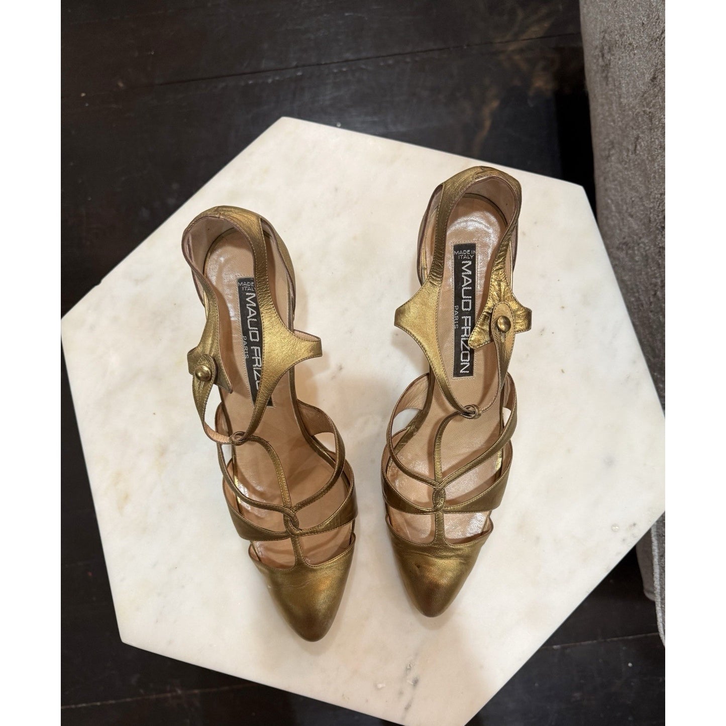 Maud Frizon Women's 3.5 High Heels Size 40 US 8.5) gold leather vintage heels