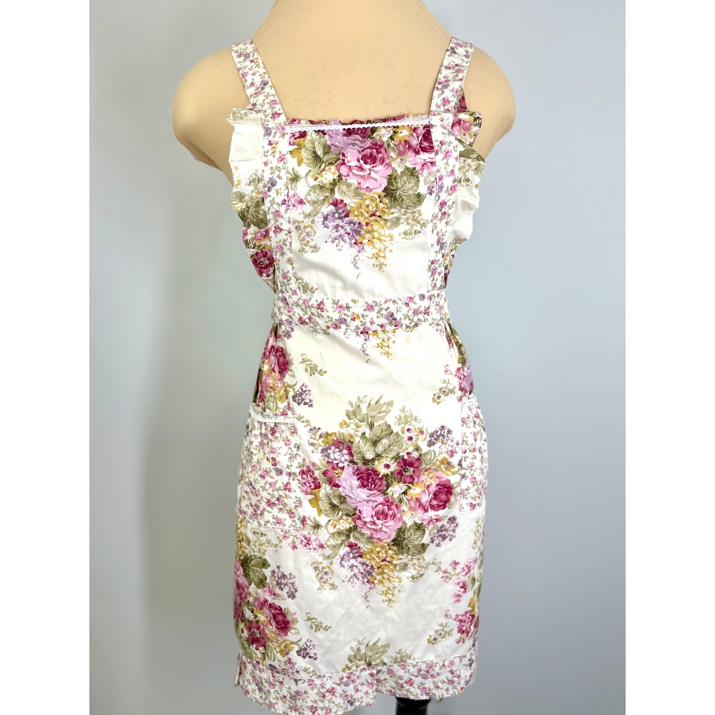 Vintage French Country floral apron