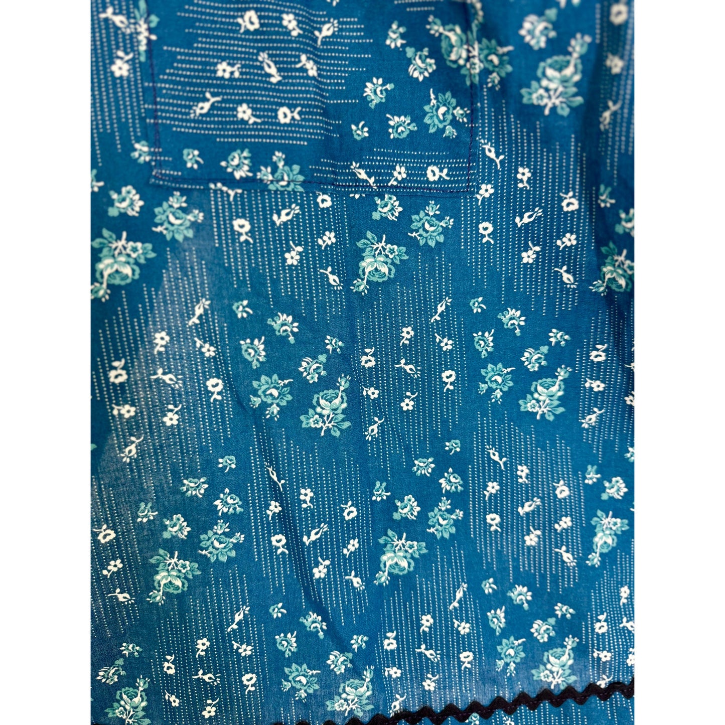 Vintage French Country blue  floral apron
