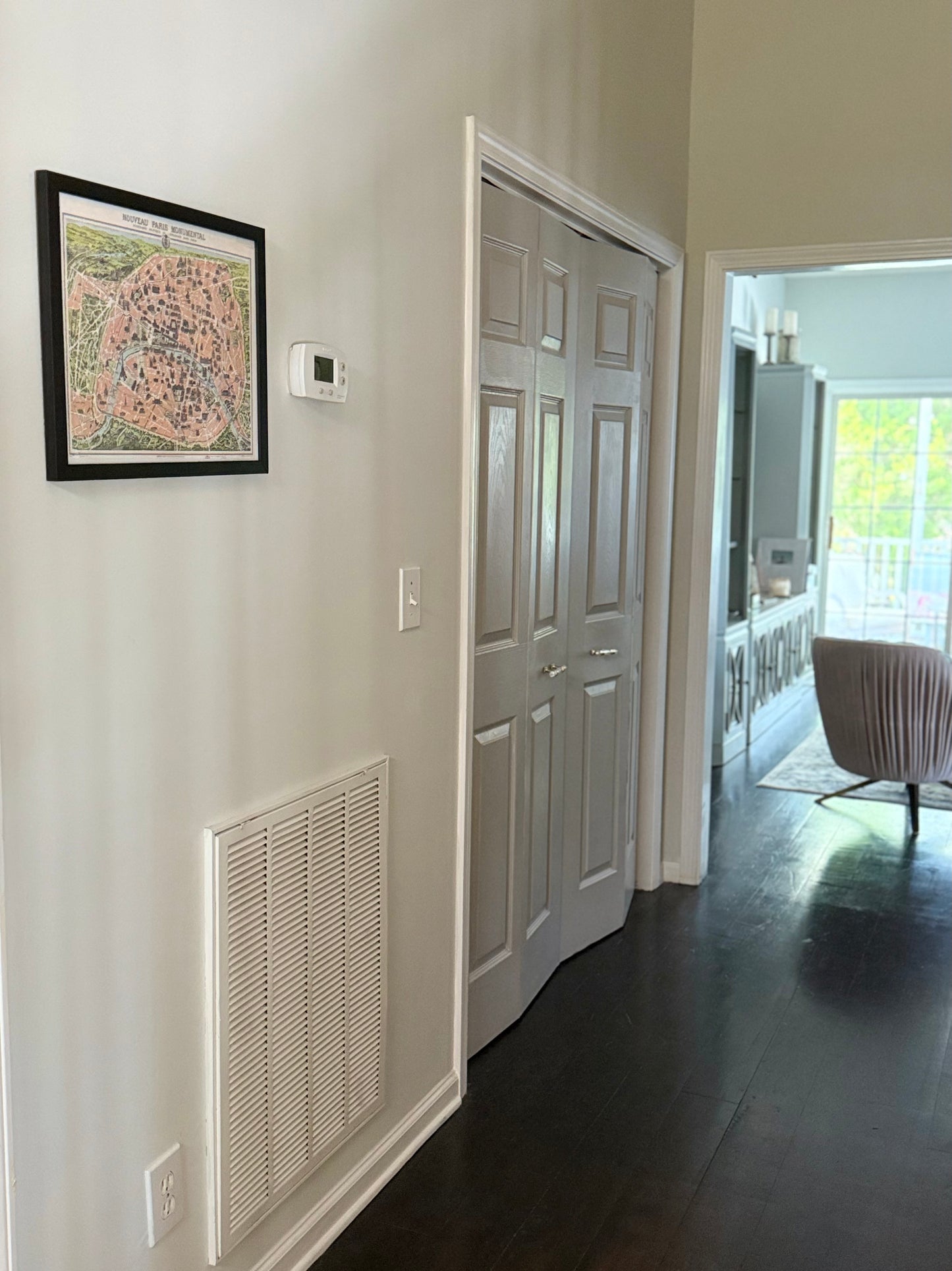 Vintage framed Map of Paris 18x14"