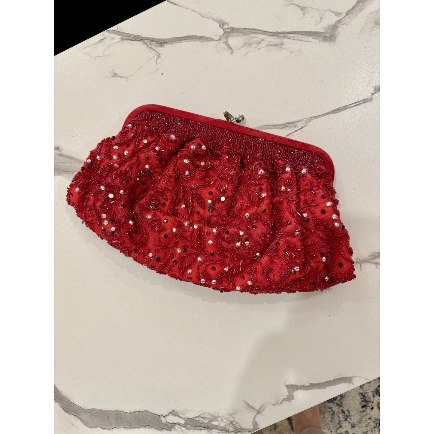Vintage Red Beaded Evening Purse Filigree rhinestoned Clasp, Austrian crystal