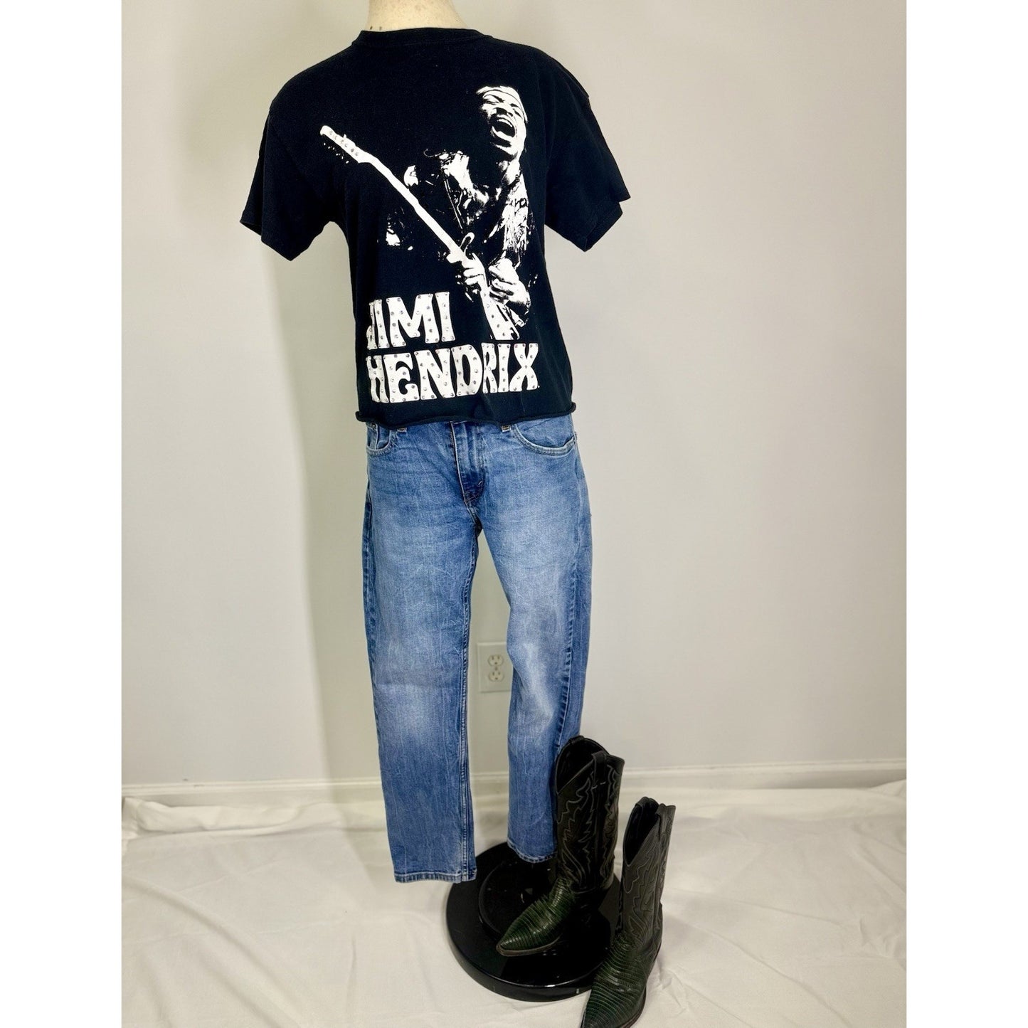 Authentic Vintage 70’s Jimi Hendrix t shirt w rhinestones