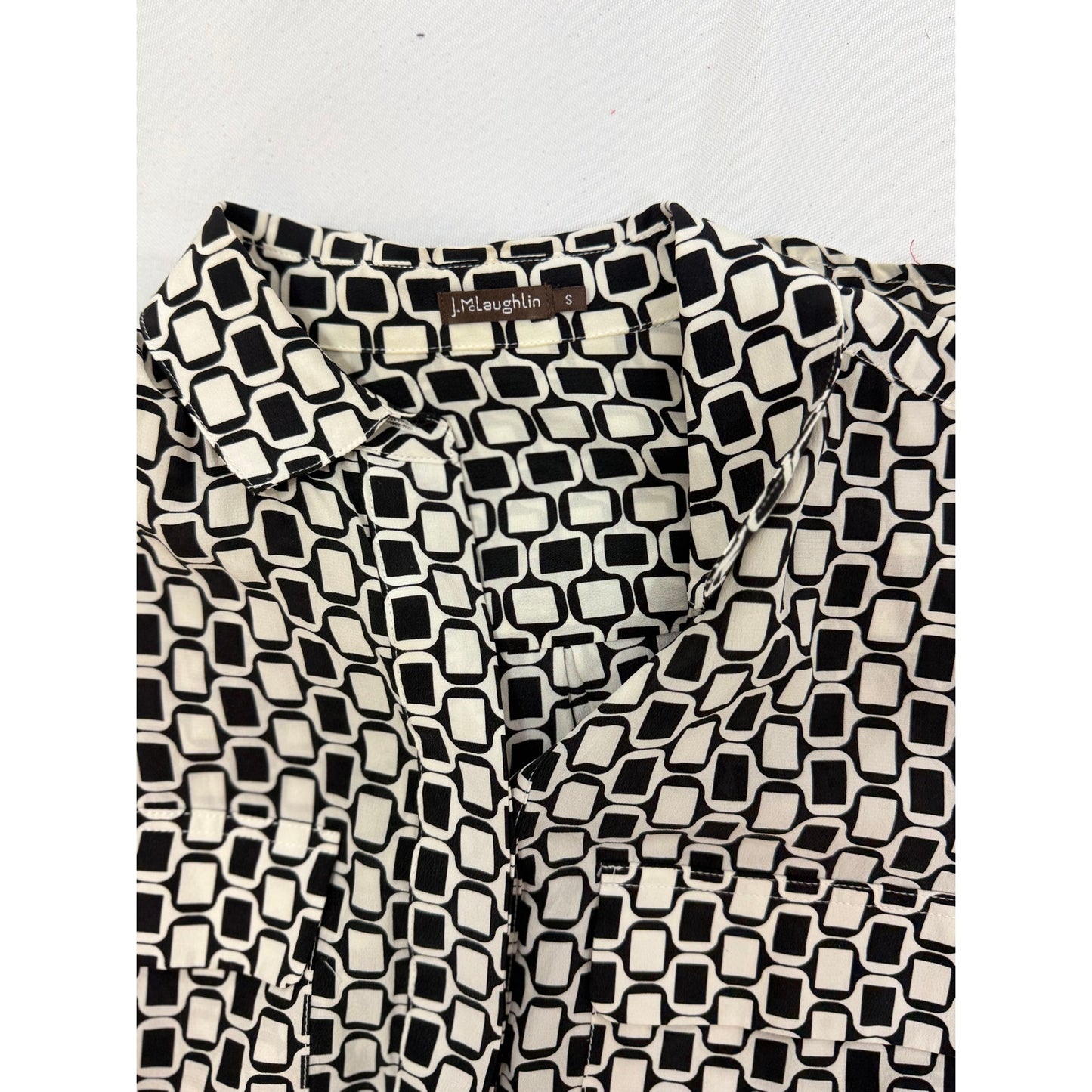 JMclaughlin 100% Silk black and white dress -S
